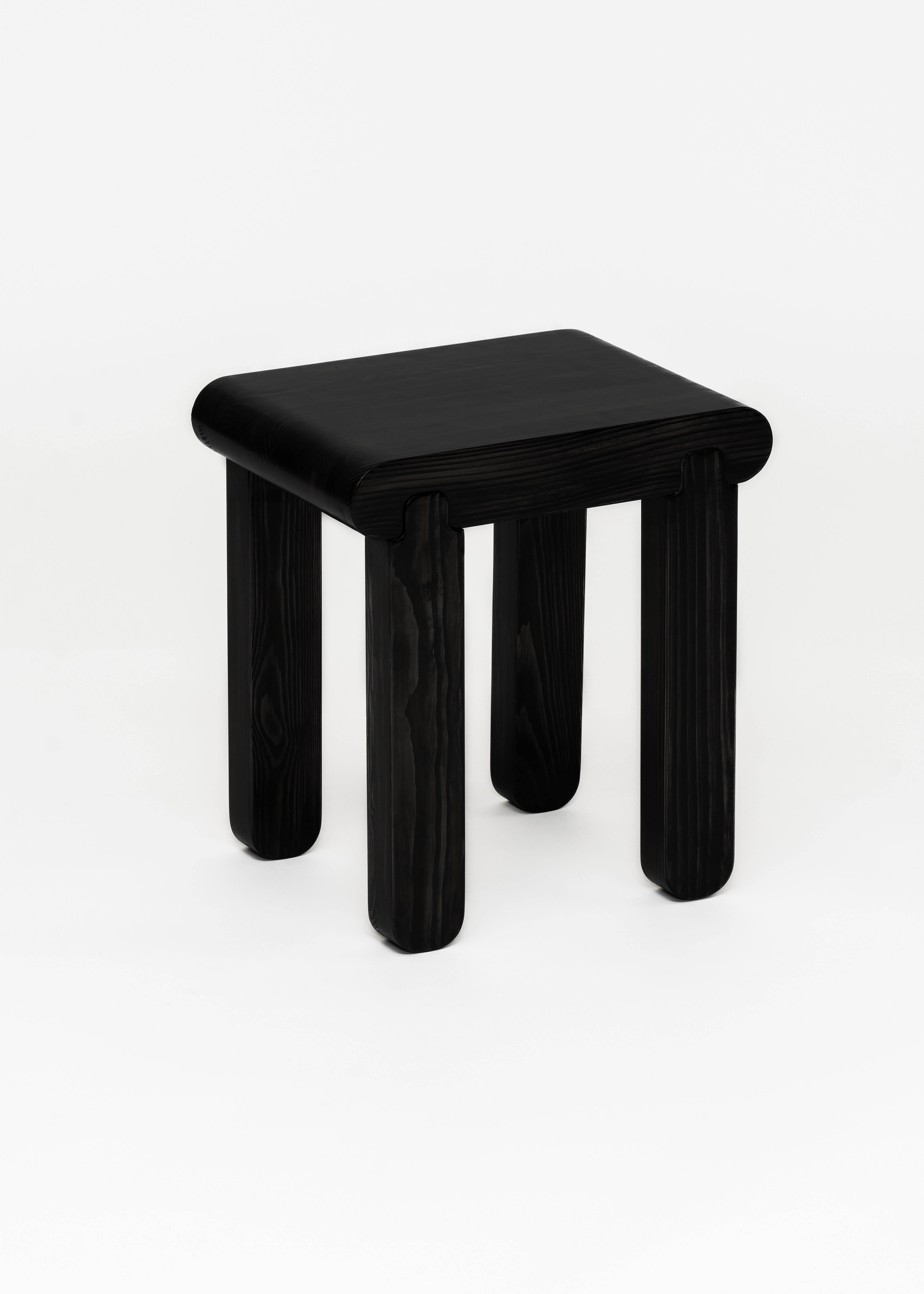 Stool tutto